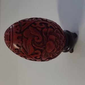 Franklin mint Carved Cinnabar egg Cloisonne 2 1/4" -1 1/2"